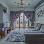 Lovely 2 Bedroom W Pool For 6 Pax - Chan Sow Lin